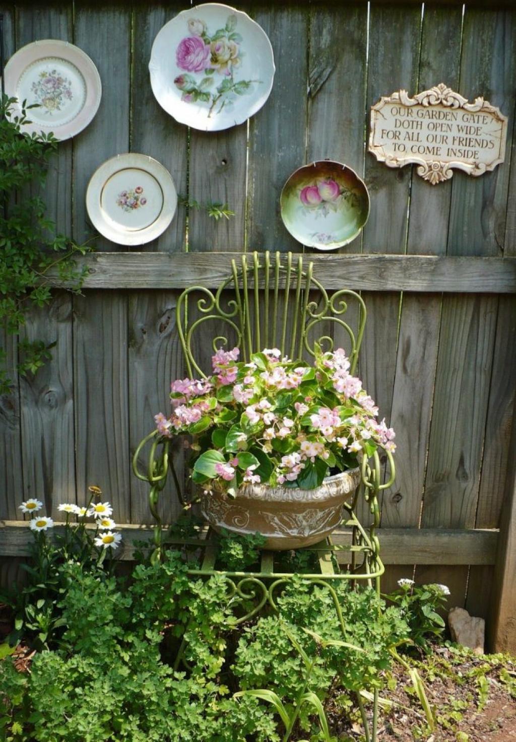 Décorer son jardin avec des accessoires de cuisine...beaucoup de style !