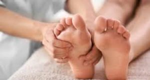 Soins préventifs des pieds pour les diabétiques