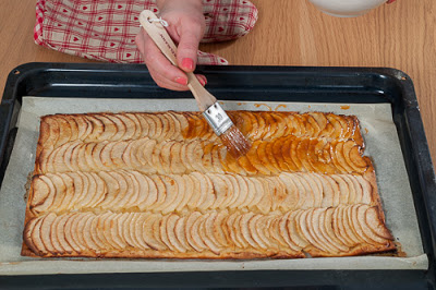 Tarte fine aux pommes caramélisées