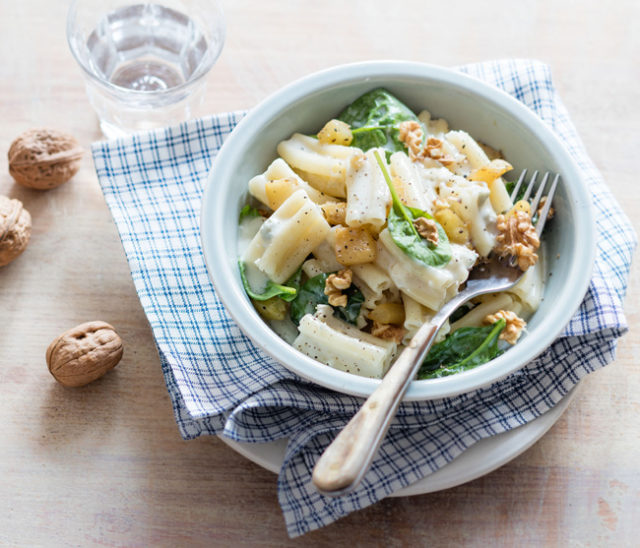 penne Gorgonzola, poires et noix